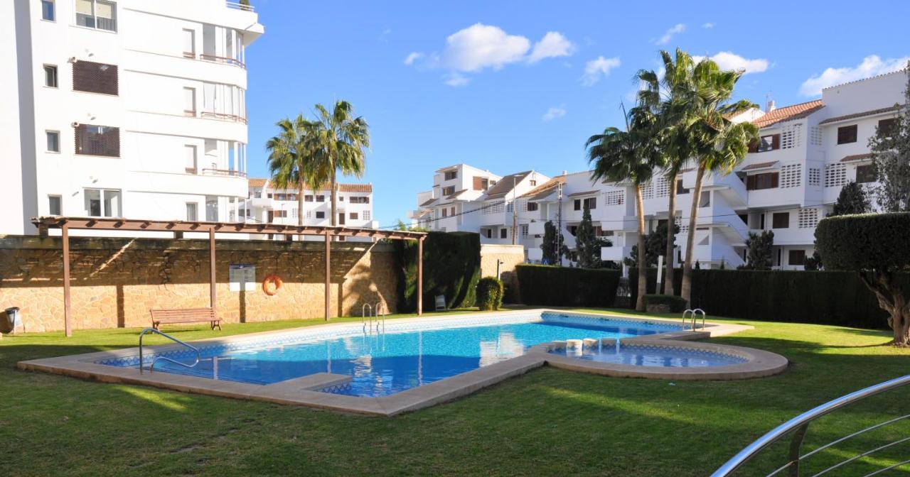 Exclusive Beachside 3 Bedroom Apartment With Pool In ألتيا المظهر الخارجي الصورة