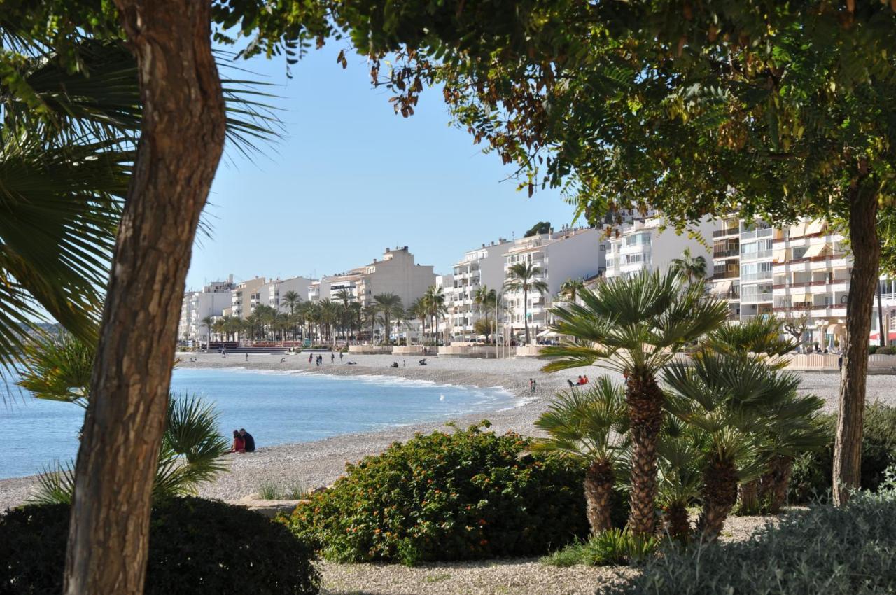 Exclusive Beachside 3 Bedroom Apartment With Pool In ألتيا المظهر الخارجي الصورة