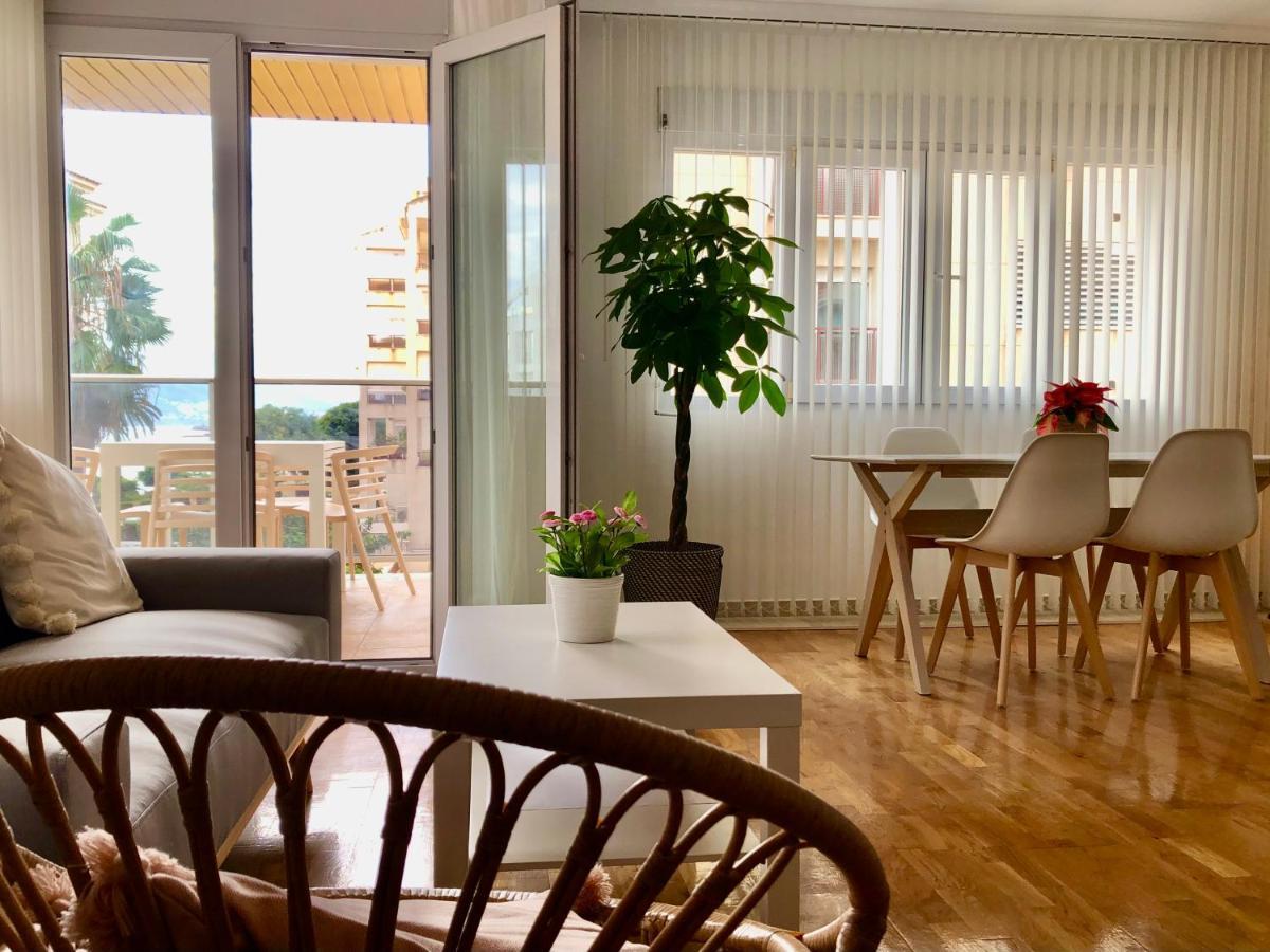 Exclusive Beachside 3 Bedroom Apartment With Pool In ألتيا المظهر الخارجي الصورة